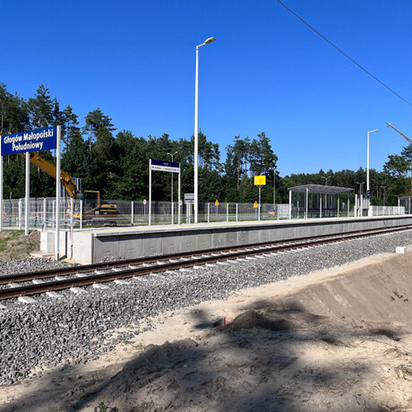 Budowa linii kolejowej z Rzeszowa na lotnisko w Jasionce [sierpień 2023] - fot 12